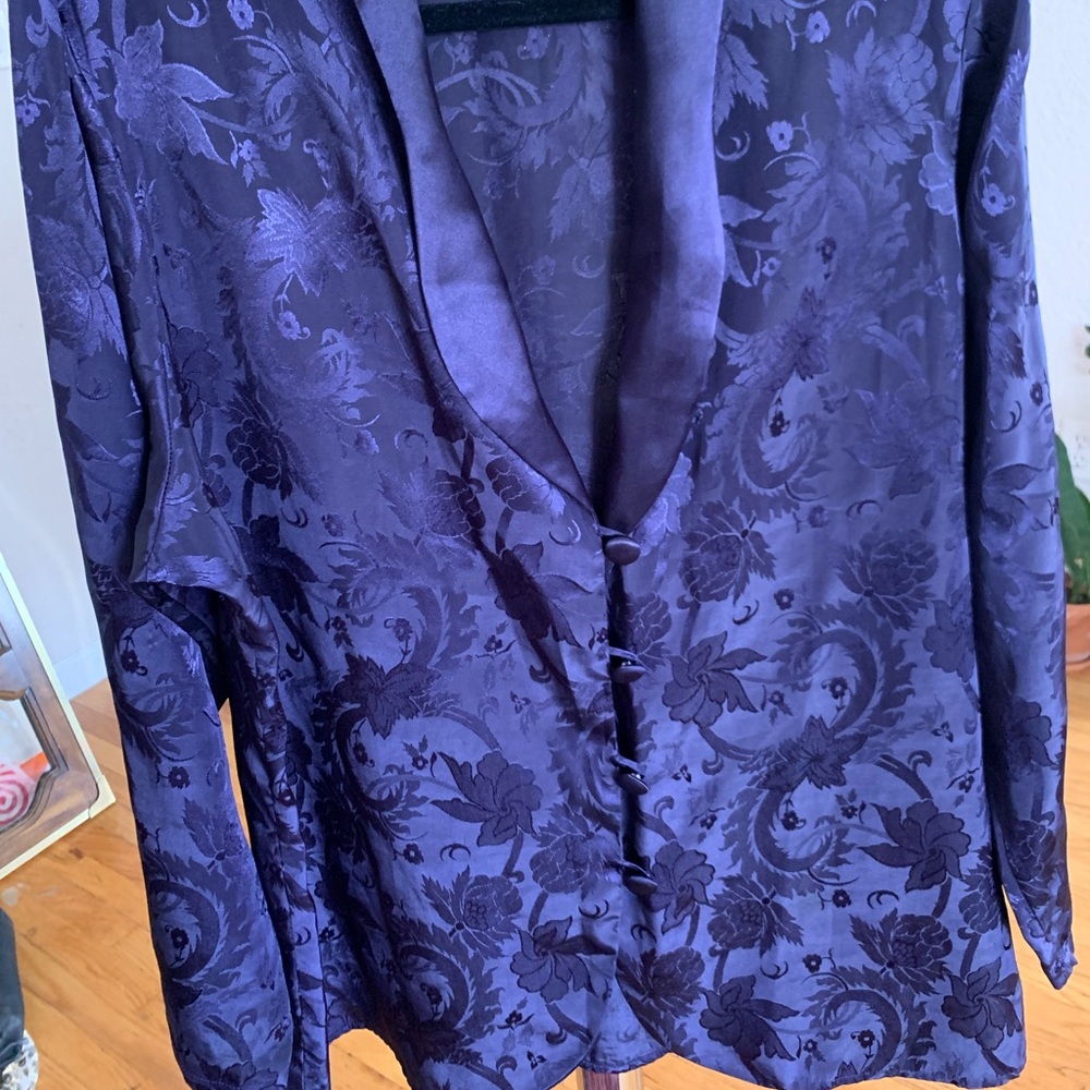 Victoria’s Secret Gold Label Shirt